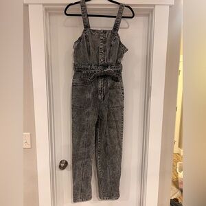 Universal Thread Gray Denim Overalls Size 4